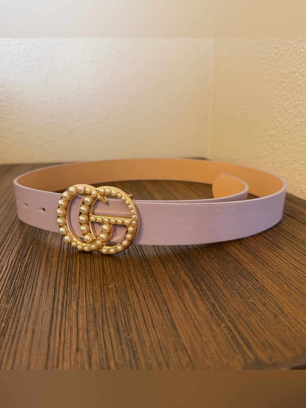 women’s faux ‘GG’ periwinkle belt gold hardware & pearls glam preppy festival